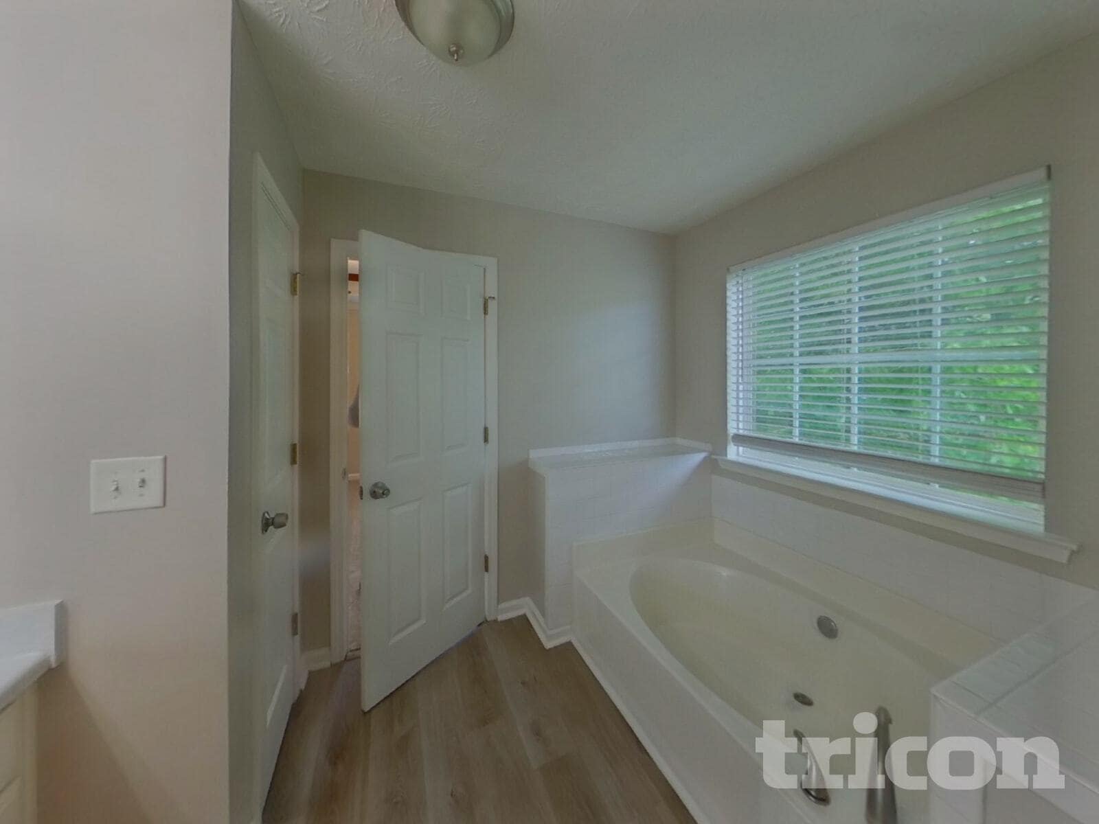 Building Photo - 5544 Frontier Ct