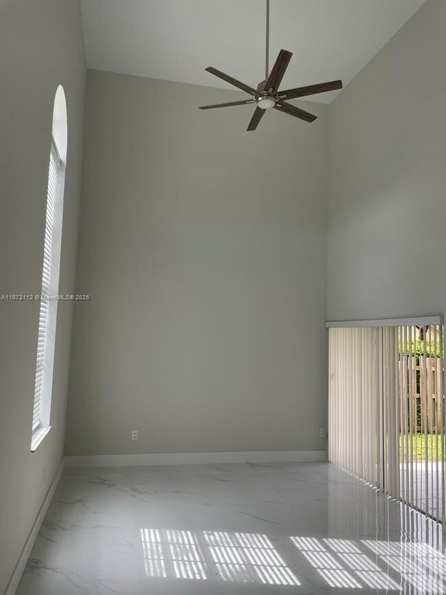 Building Photo - 10025 NW 51st Terrace