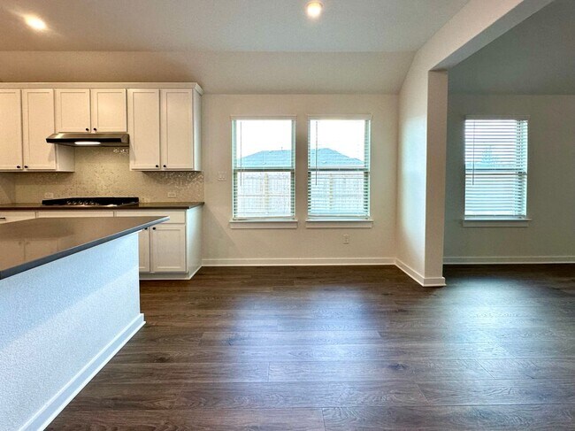 Building Photo - 336 Chaste Tree Dr