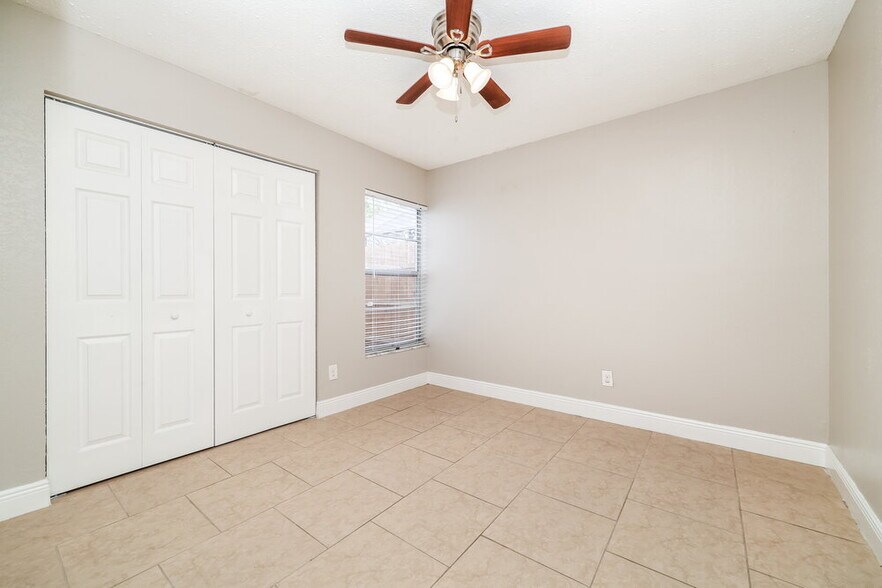 Building Photo - 11105 Cherrywood Ln