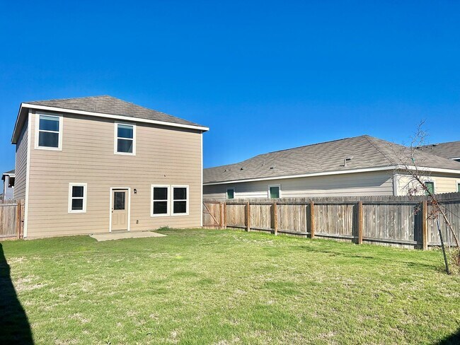 Building Photo - 14346 Elkhorn Crest