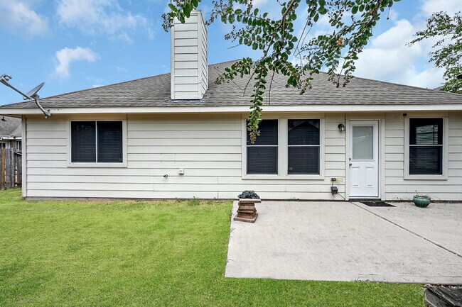 Building Photo - 16711 Moss Green Ct