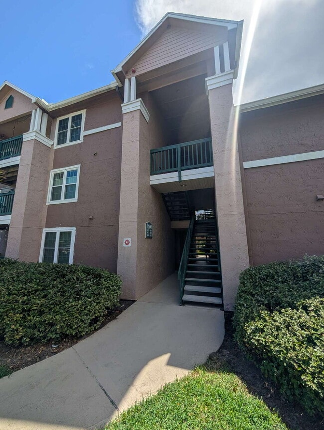 Building Photo - Fully Furnished 2-Bedroom Condo