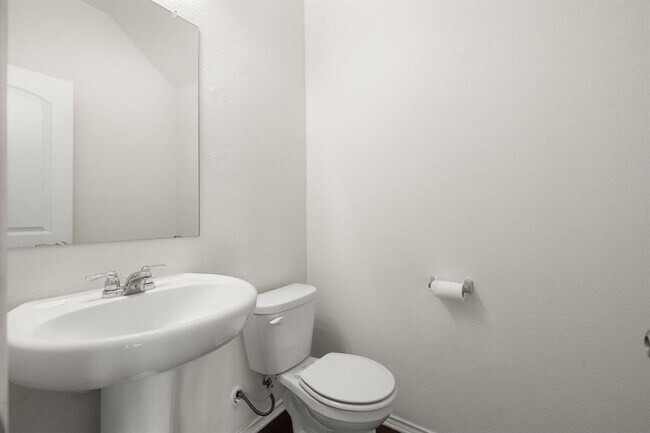 Building Photo - 11801 Jackson Fls Wy