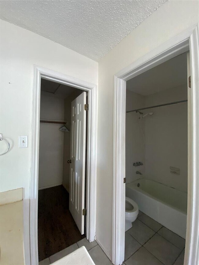 Building Photo - 7808 Topawa Cove