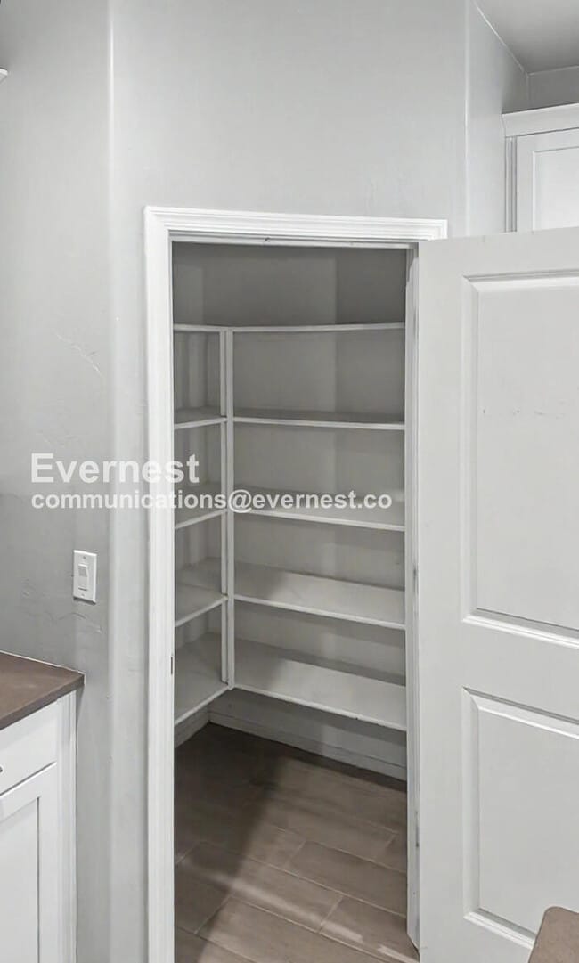 Building Photo - 10667 W Filbert St