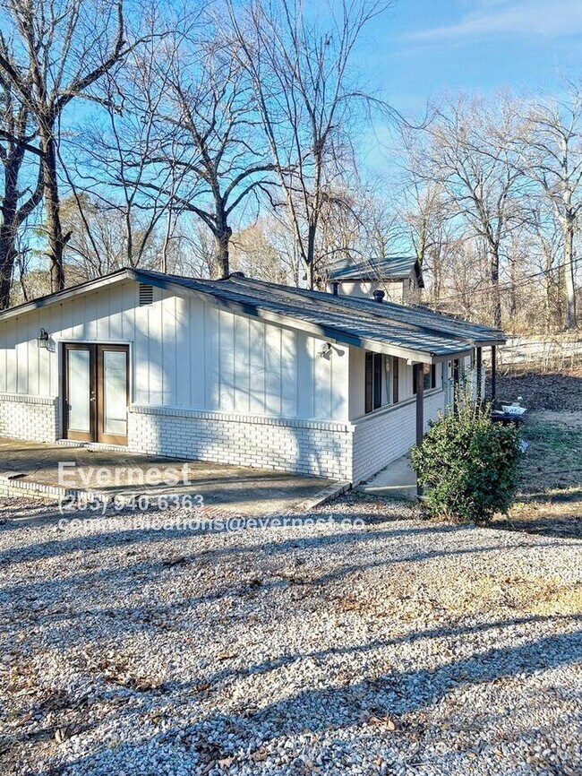 Building Photo - 217 Hilltop Rd