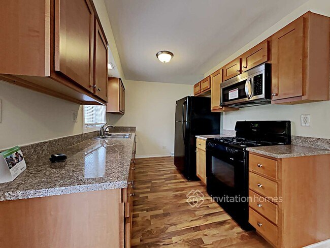 Building Photo - 334 Martin Dr