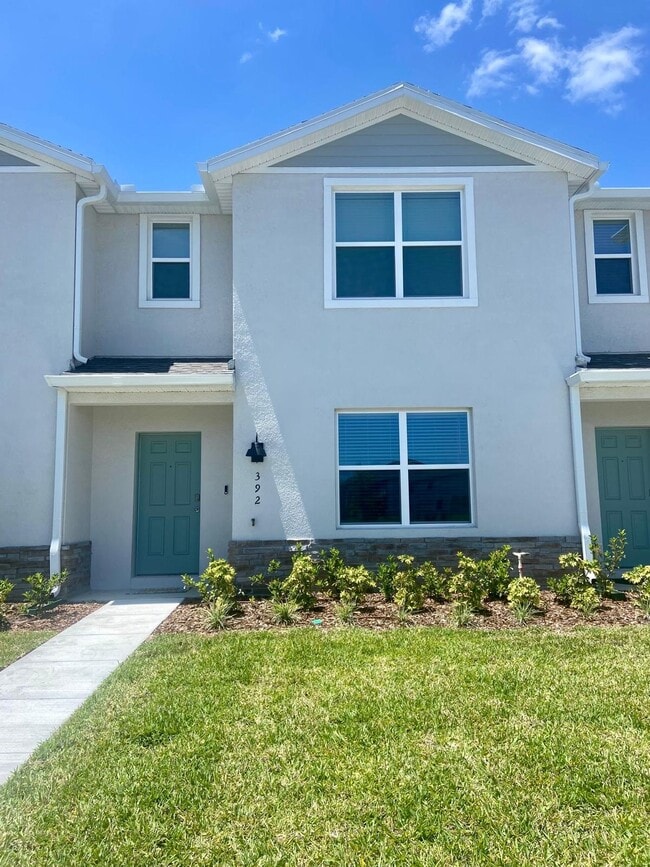 Building Photo - 392 Preston Cv Dr