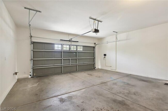 Building Photo - 5433 Overlook Valley St