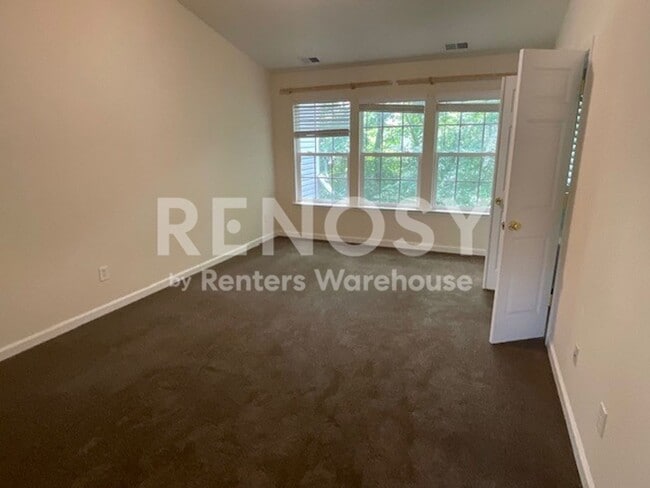 Building Photo - 11715 Harsworth Ln