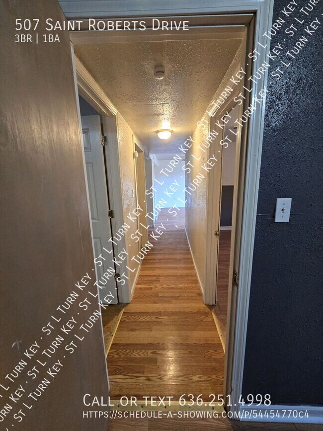 Building Photo - 507 Saint Roberts Drive-