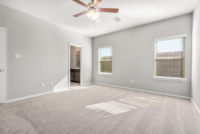 Building Photo - 25719 Northpark Palm Dr