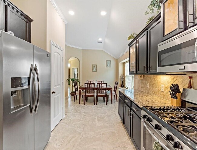 Building Photo - 6915 Astrapia Bay Xing
