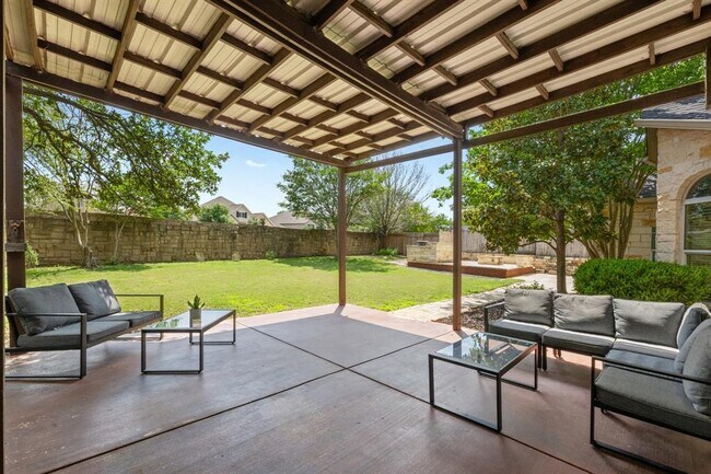 Building Photo - 1023 Grassy Field Rd