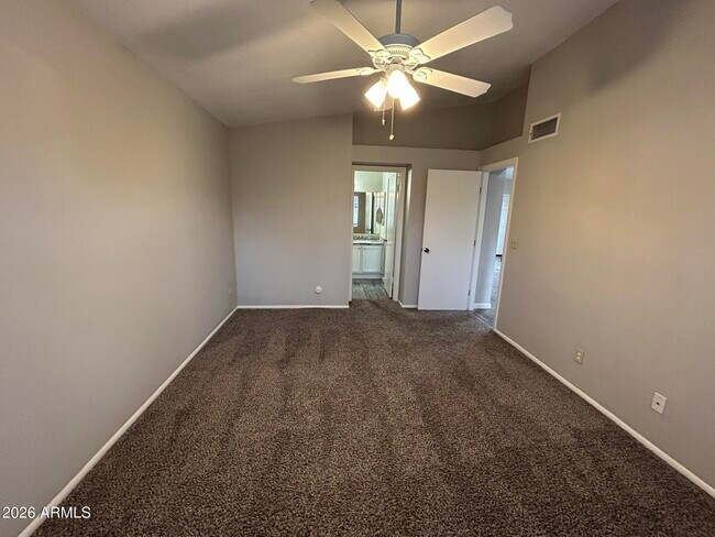 Building Photo - 4645 E Piedmont Rd