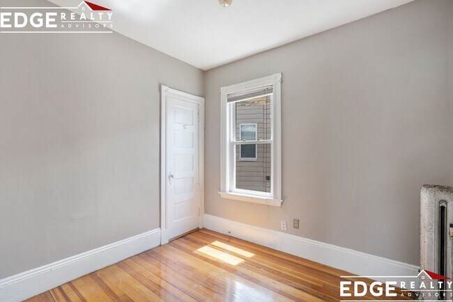 Building Photo - 71 Neponset Ave