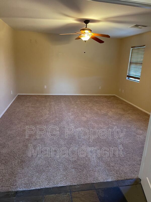 Building Photo - 11824 N 144th Dr