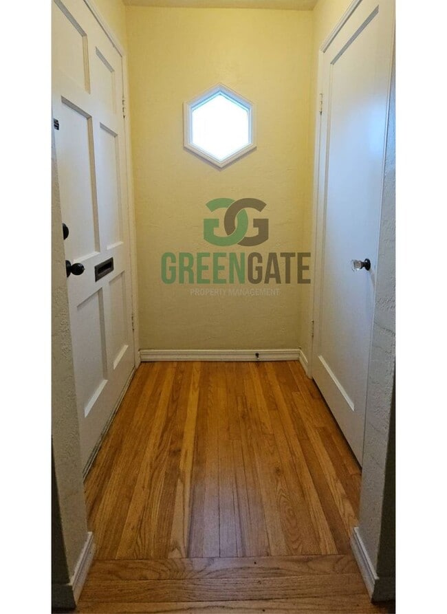 Building Photo - Lovely 2 Bedroom Home in Modesto AVAILABLE NOW!!