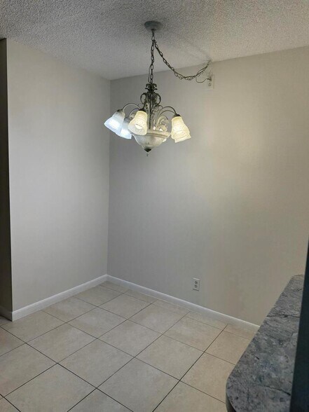 Building Photo - 4961 Sable Pine Cir