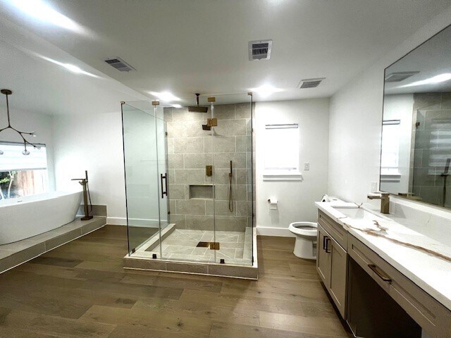 Building Photo - 12318 Queensbury Ln