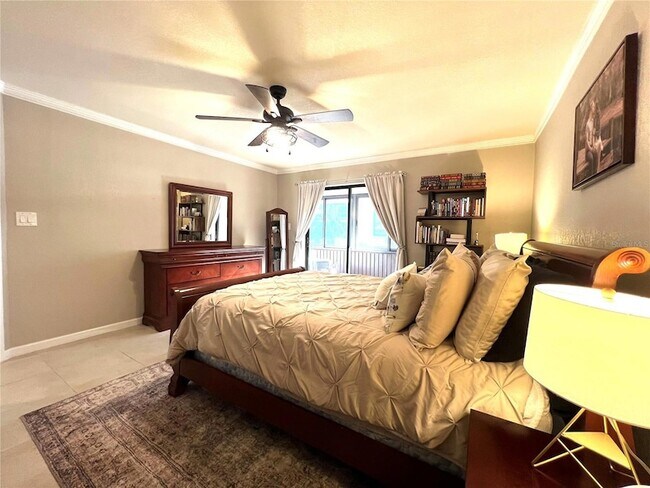 Building Photo - 2101 Hammock Pine Blvd