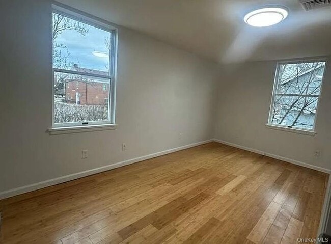 Building Photo - 51 Greenwich Ave