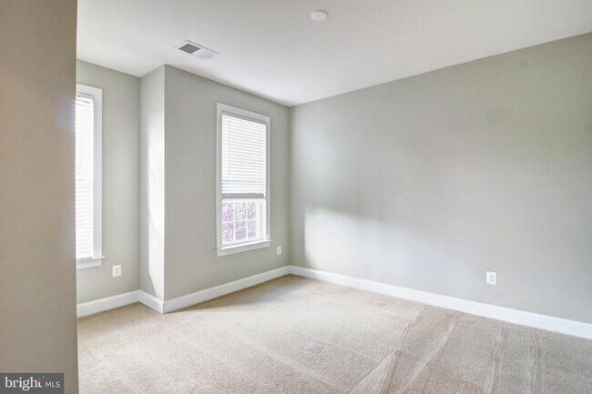 Building Photo - 4105 Brushfield Dr