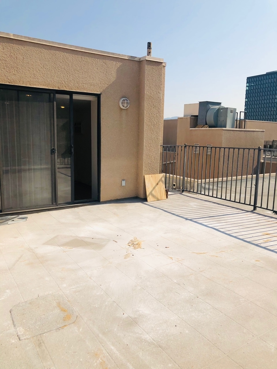 Building Photo - 625 S Berendo St