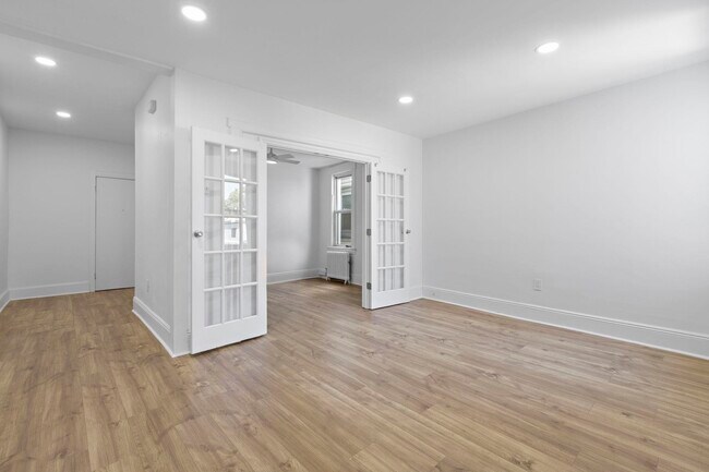 Building Photo - 44 Highwood Terrace