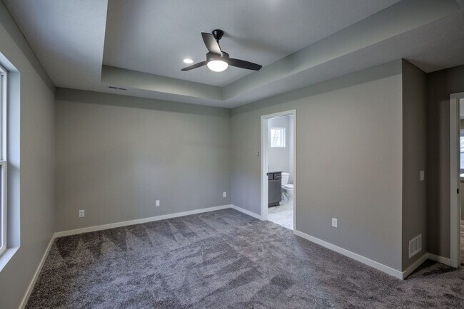 Building Photo - 409B Park Avenue