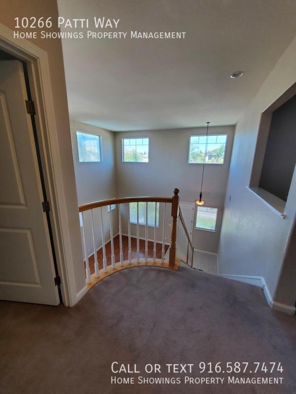 Building Photo - 10266 Patti Way