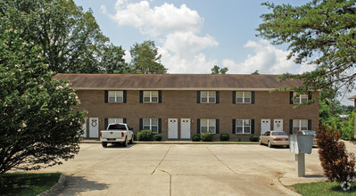 Building Photo - West Gate (Patriot Gates)