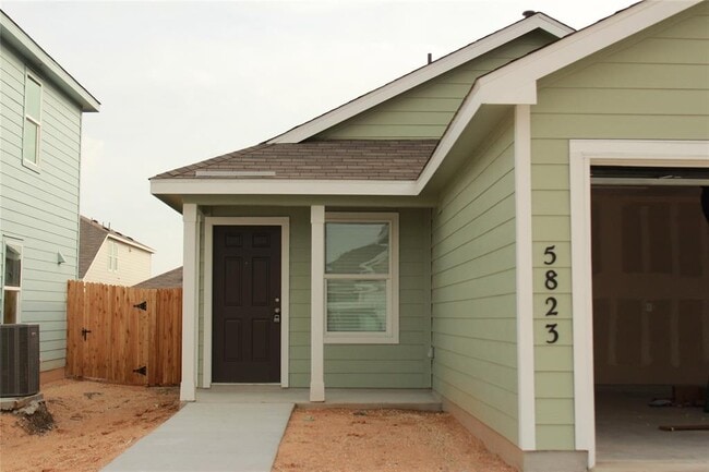 Building Photo - 5823 San Geronimo