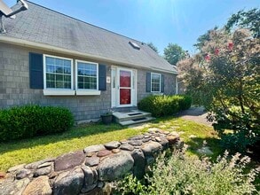 Building Photo - 353 Forest Rd
