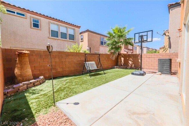 Building Photo - 7941 Alta Lima Valley Ct