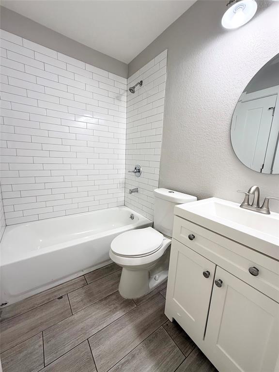 Building Photo - 1908 Bradmore Dr