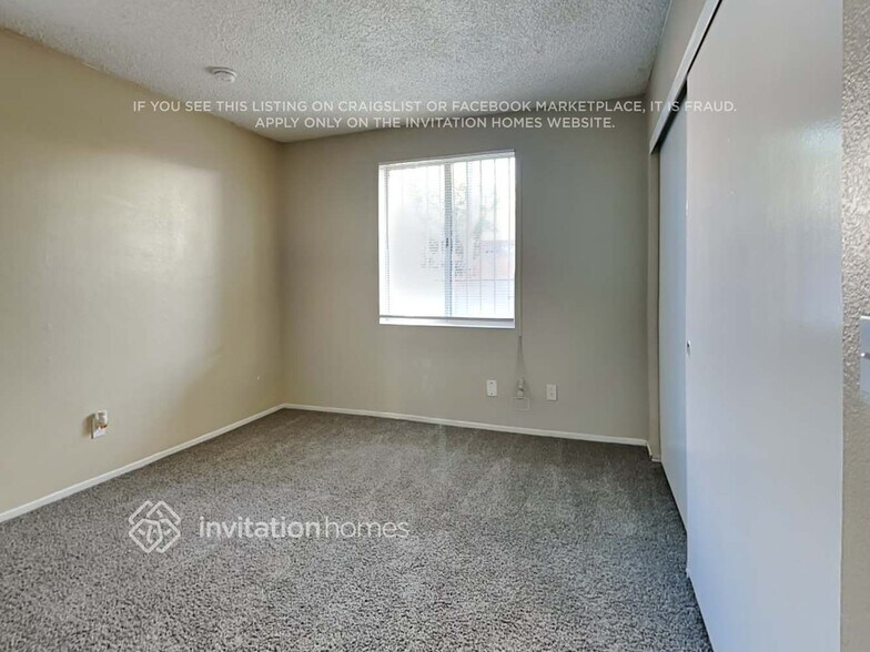 Building Photo - 2666 E Jefferson St