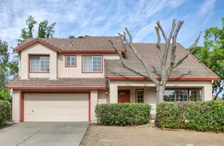 Building Photo - 1363 Egret Dr