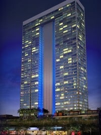 Building Photo - Luxurious Condo with Mountain Views