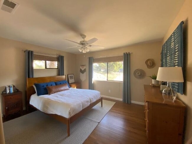 Building Photo - Fabulous House w/Great Backyard w/View and A/C in Casa De Oro!