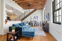 Building Photo - 1039 Constance St