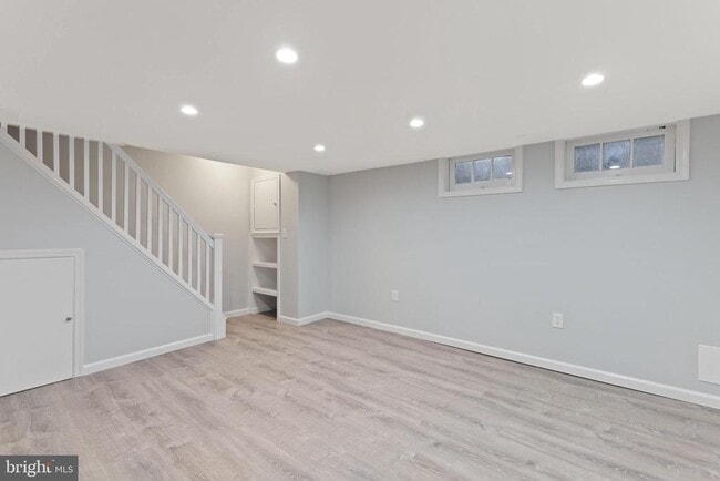 Building Photo - 1667 Hardwick Rd