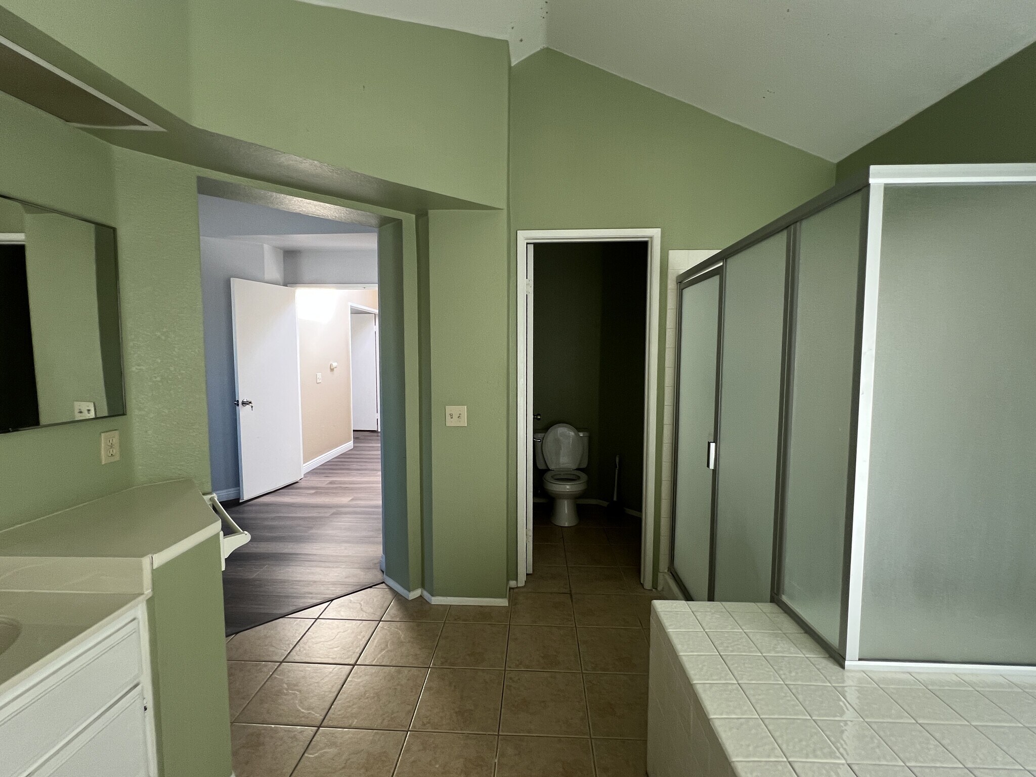 Building Photo - 10484 Agate Ave