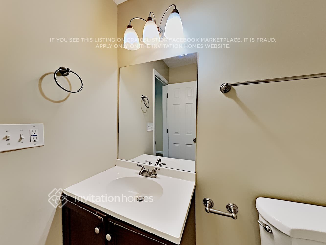 Building Photo - 22 Ember Way