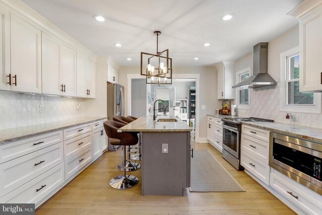 Building Photo - 5101 Redwing Dr