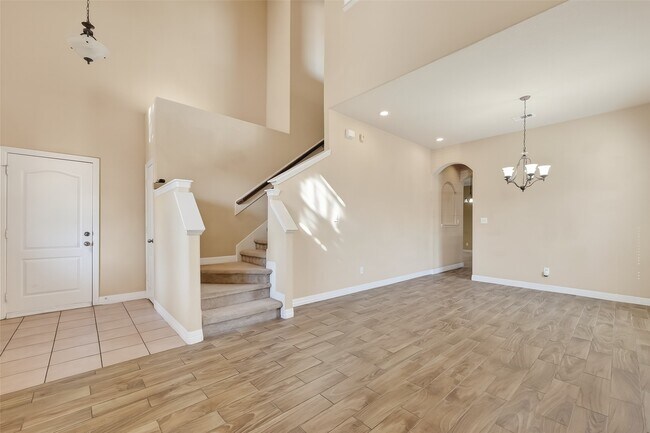 Building Photo - 7002 Casita Dr