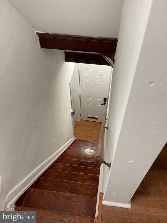 Building Photo - 613 S 8th St