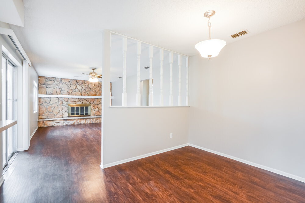 Building Photo - 1891 Aster Dr