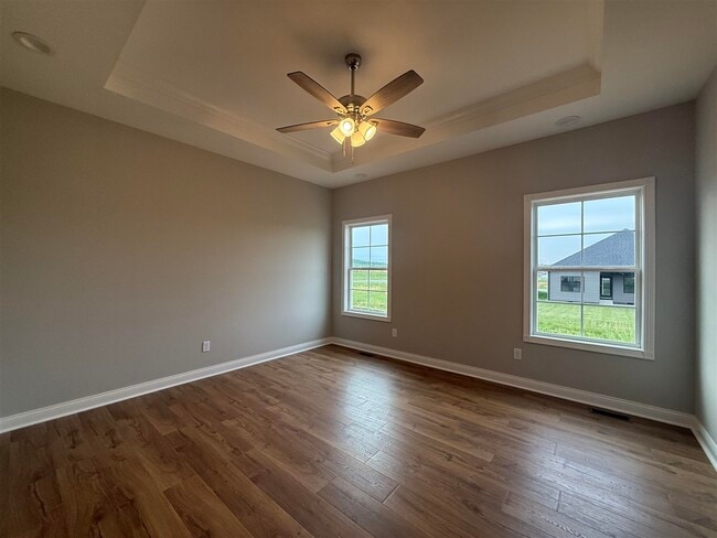 Building Photo - 5404 Peony Dr